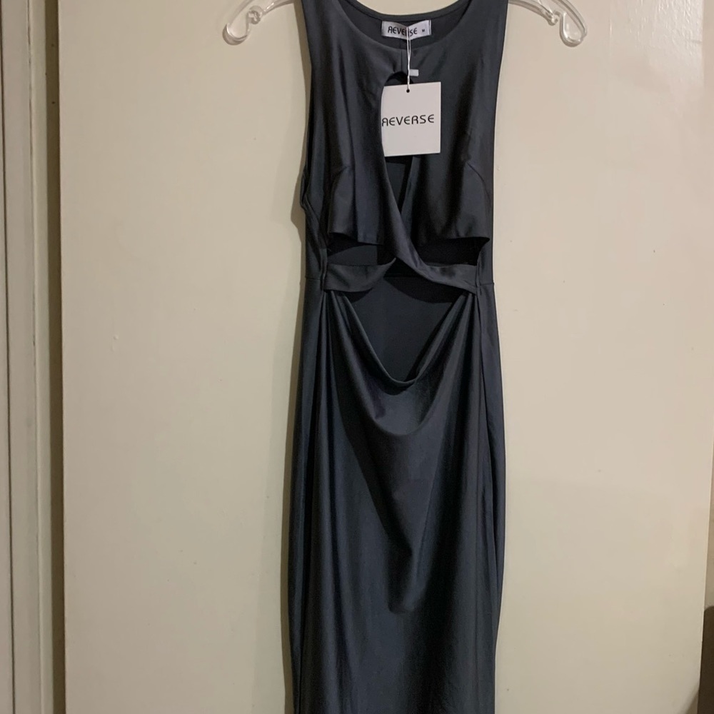 Reverse Cut Out Sleeveless Stainless Steel Gray Dress. Size Medium - Picture 3 of 10